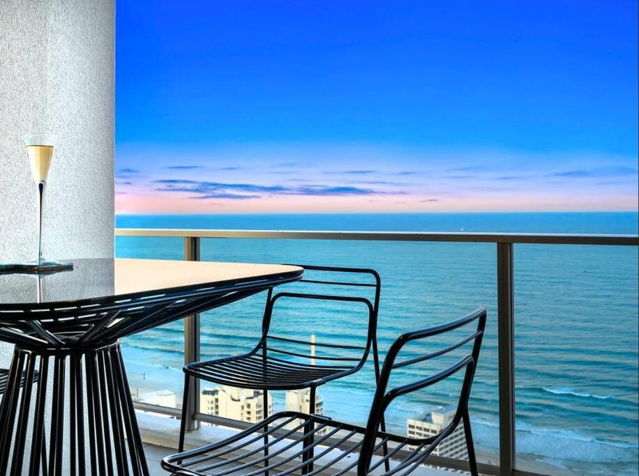 Exclusive Circle On Cavil Sub-Penthouse Luxury Apt - Hosted By Coastal Letting Gold Coast Luaran gambar
