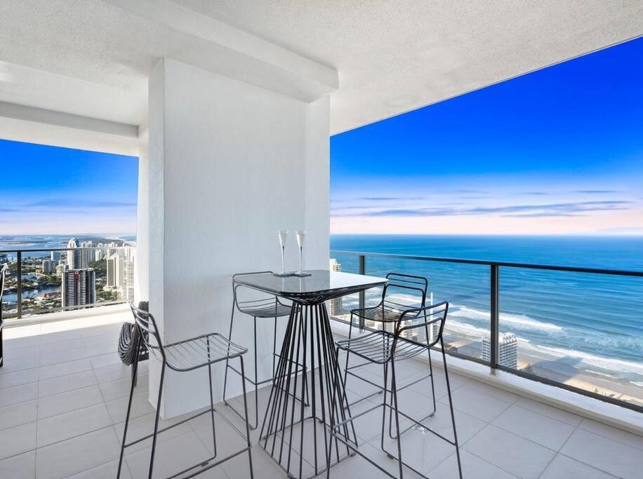 Exclusive Circle On Cavil Sub-Penthouse Luxury Apt - Hosted By Coastal Letting Gold Coast Luaran gambar