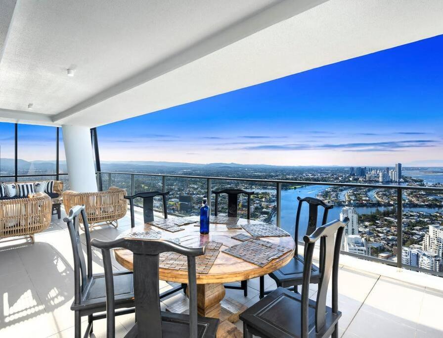 Exclusive Circle On Cavil Sub-Penthouse Luxury Apt - Hosted By Coastal Letting Gold Coast Luaran gambar
