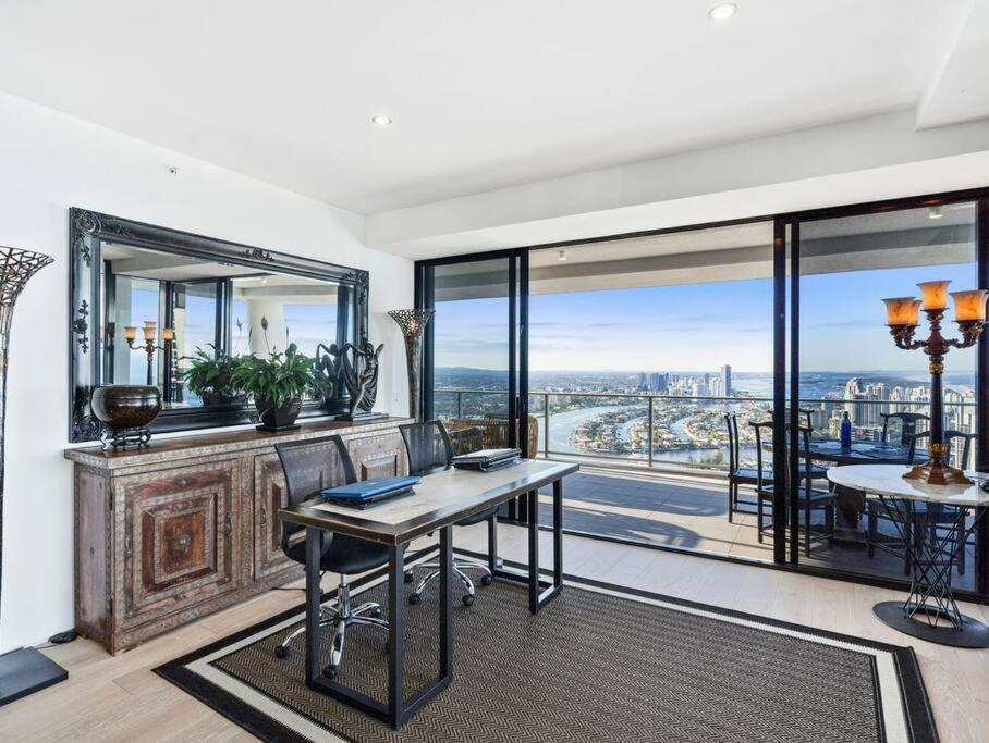 Exclusive Circle On Cavil Sub-Penthouse Luxury Apt - Hosted By Coastal Letting Gold Coast Luaran gambar