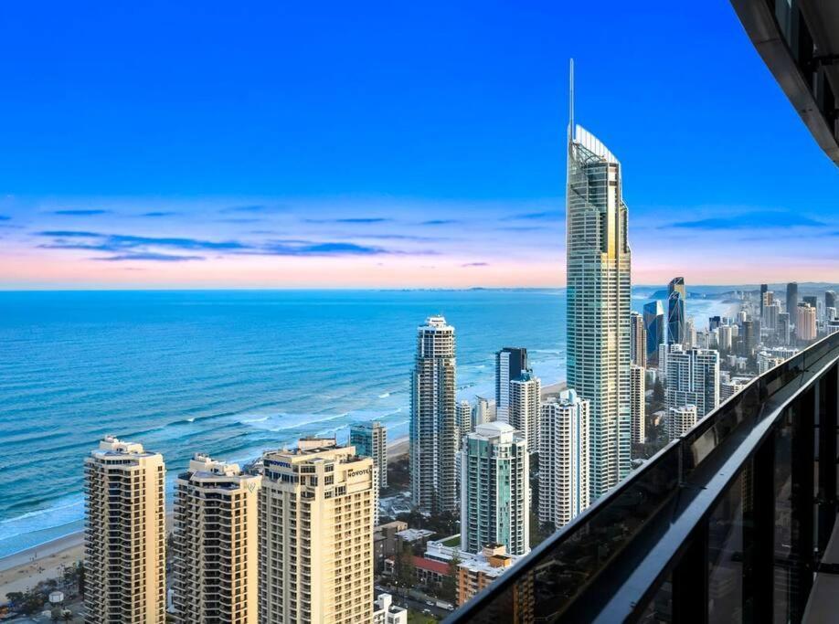 Exclusive Circle On Cavil Sub-Penthouse Luxury Apt - Hosted By Coastal Letting Gold Coast Luaran gambar