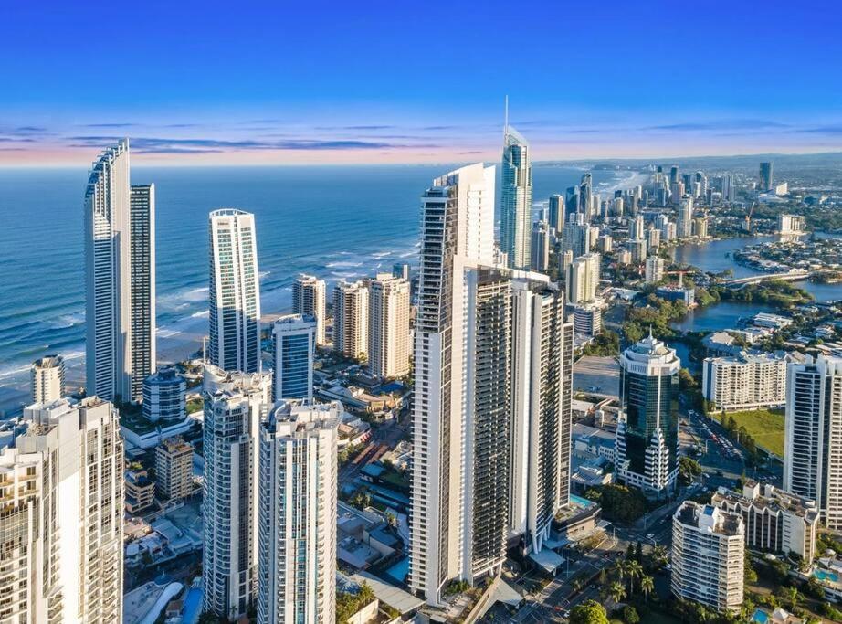 Exclusive Circle On Cavil Sub-Penthouse Luxury Apt - Hosted By Coastal Letting Gold Coast Luaran gambar